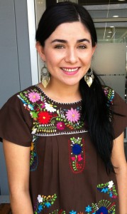 Paulina Muñoz, pasante de México