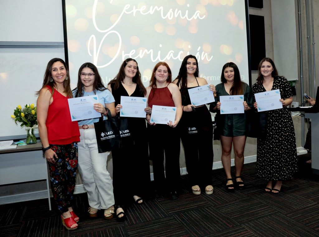 ENF Ceremonia de Premiación Estudiantes Destacados 2022 28 Enfermería