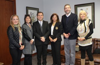 UDD, Junaeb y Corporación de Educación y Salud de Las Condes firmaron convenio de cooperación