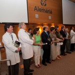 Estudiantes de Medicina reciben bienvenida en Clínica Alemana