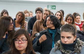 Aline Kuppenheim dictó clase magistral