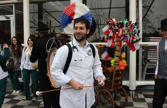 Facultad de Medicina celebró fiestas patrias