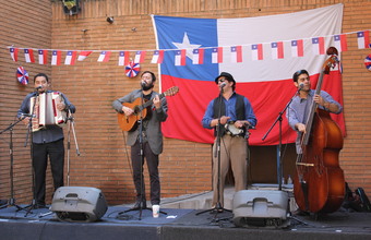 Facultad de Medicina celebró fiestas patrias