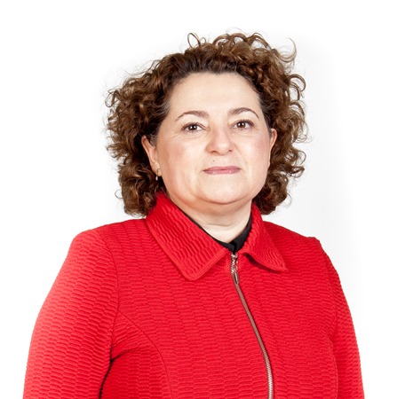 Vivian Olivares Almendras