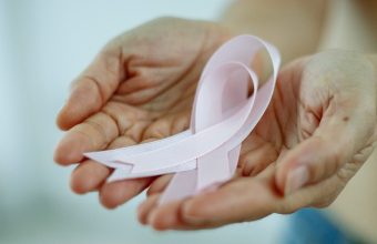 Presentan resultados preliminares de estudio sobre brechas en trayectorias terapéuticas de pacientes con cáncer de mama y pulmón
