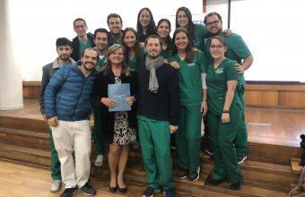 Docente de Odontología UDD expone en la Sociedad de Endodoncia de Chile
