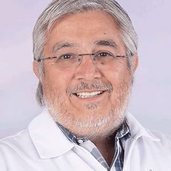 Dr. Gonzalo Sanhueza Mirat