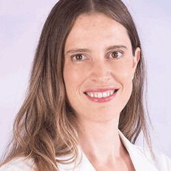 Dra. Carmen Alexandra  Ginesta Frings