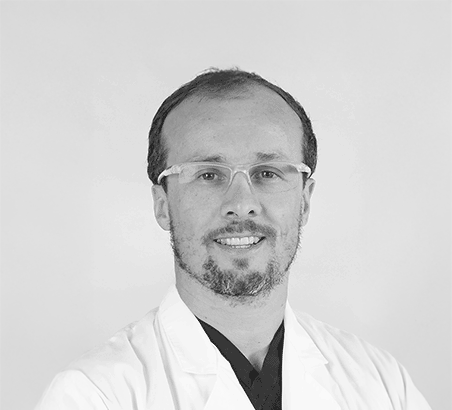 Dr. Diego Ossandón