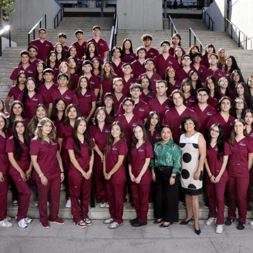 Estudiantes de Tecnología Médica UDD protagonizan ceremonia de investidura