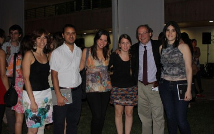 Docentes y egresados medicina